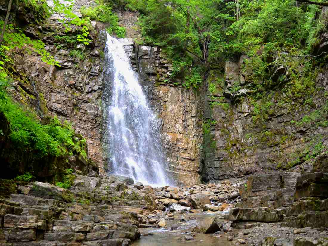Манявские водопады